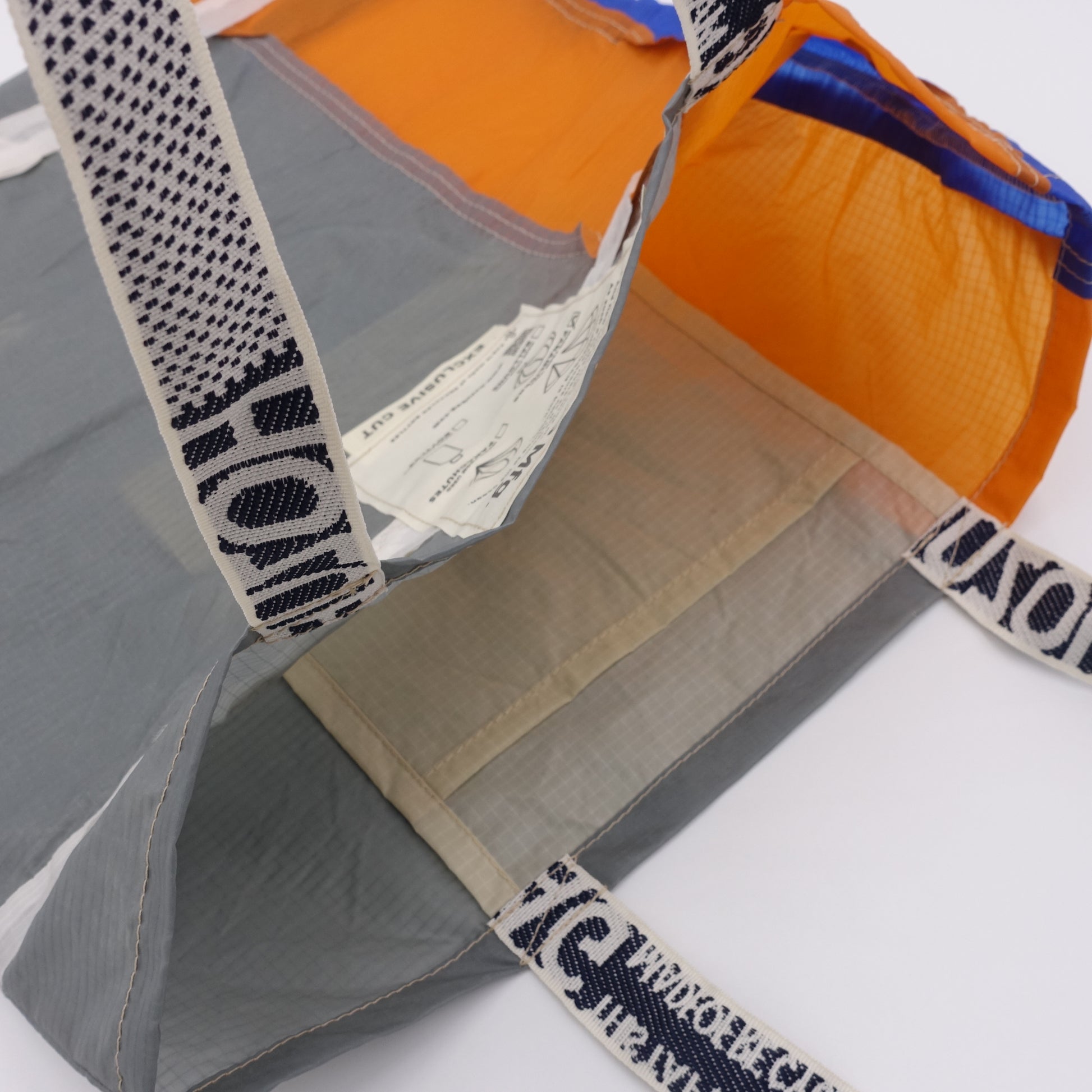 EXCLUSIVE CUT_TOTE L