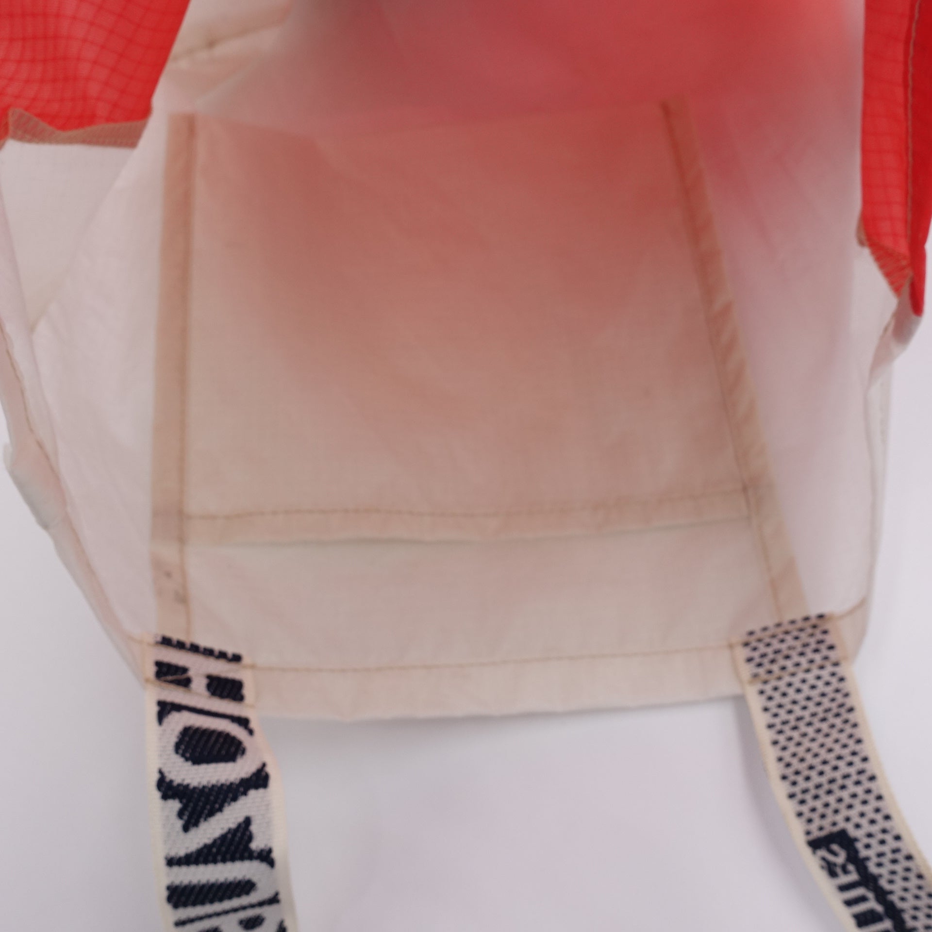 EXCLUSIVE CUT_TOTE L