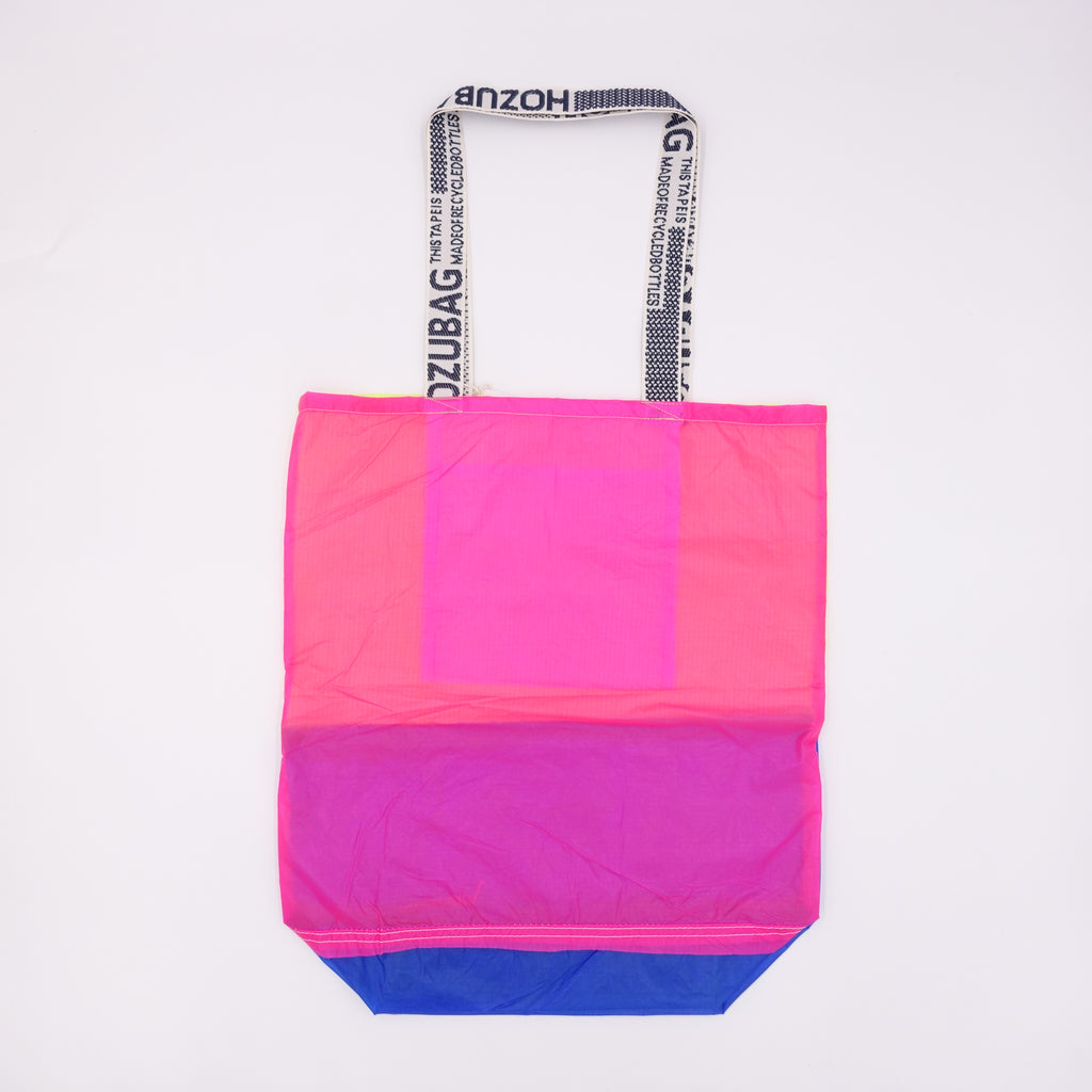 EXCLUSIF CUT_TOTE L