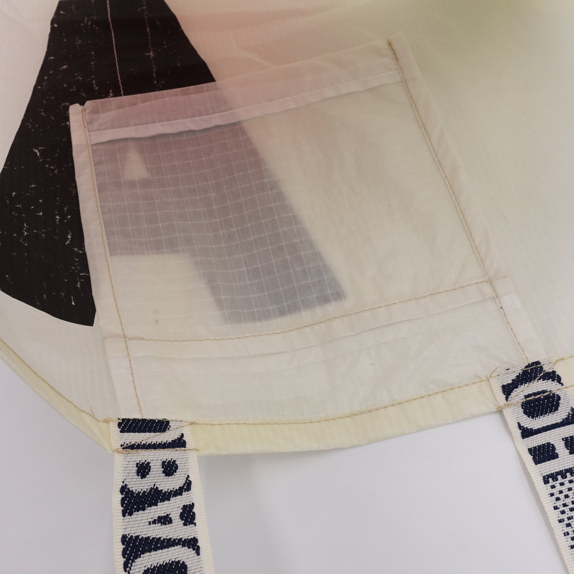 EXCLUSIVE CUT_TOTE L