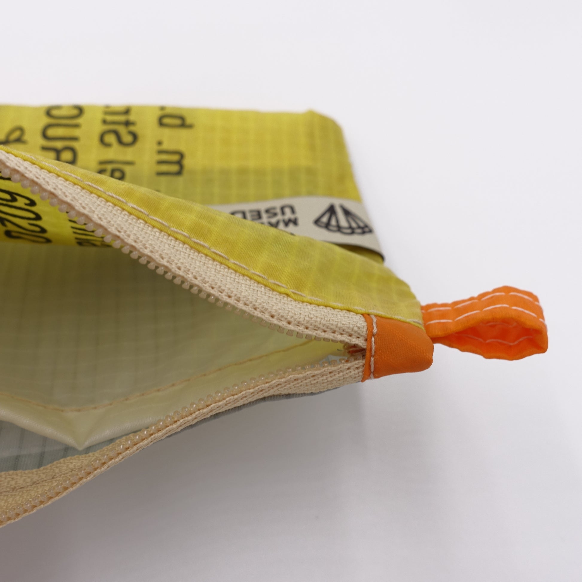 ZIP POUCH_S