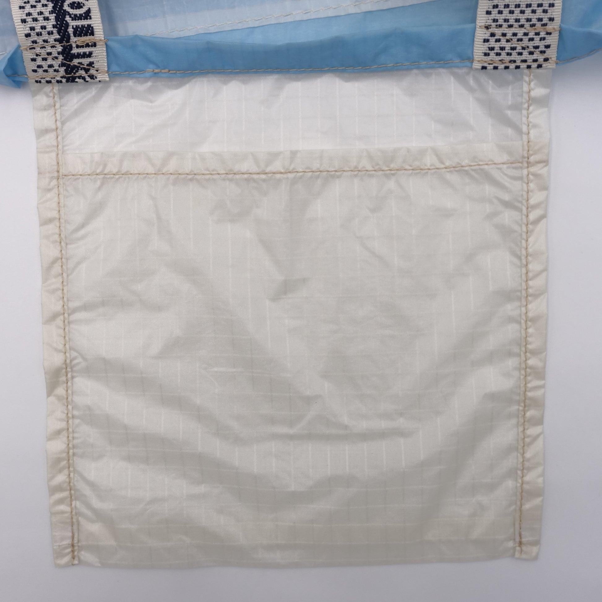 EXCLUSIVE CUT_TOTE M