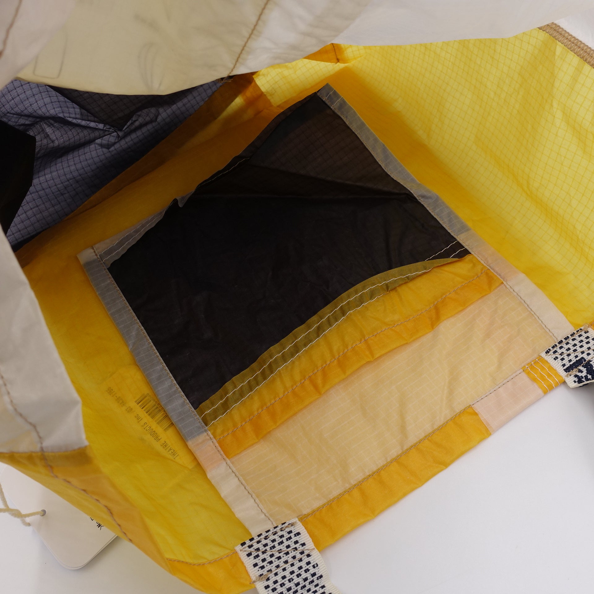 EXCLUSIVE CUT_TOTE M