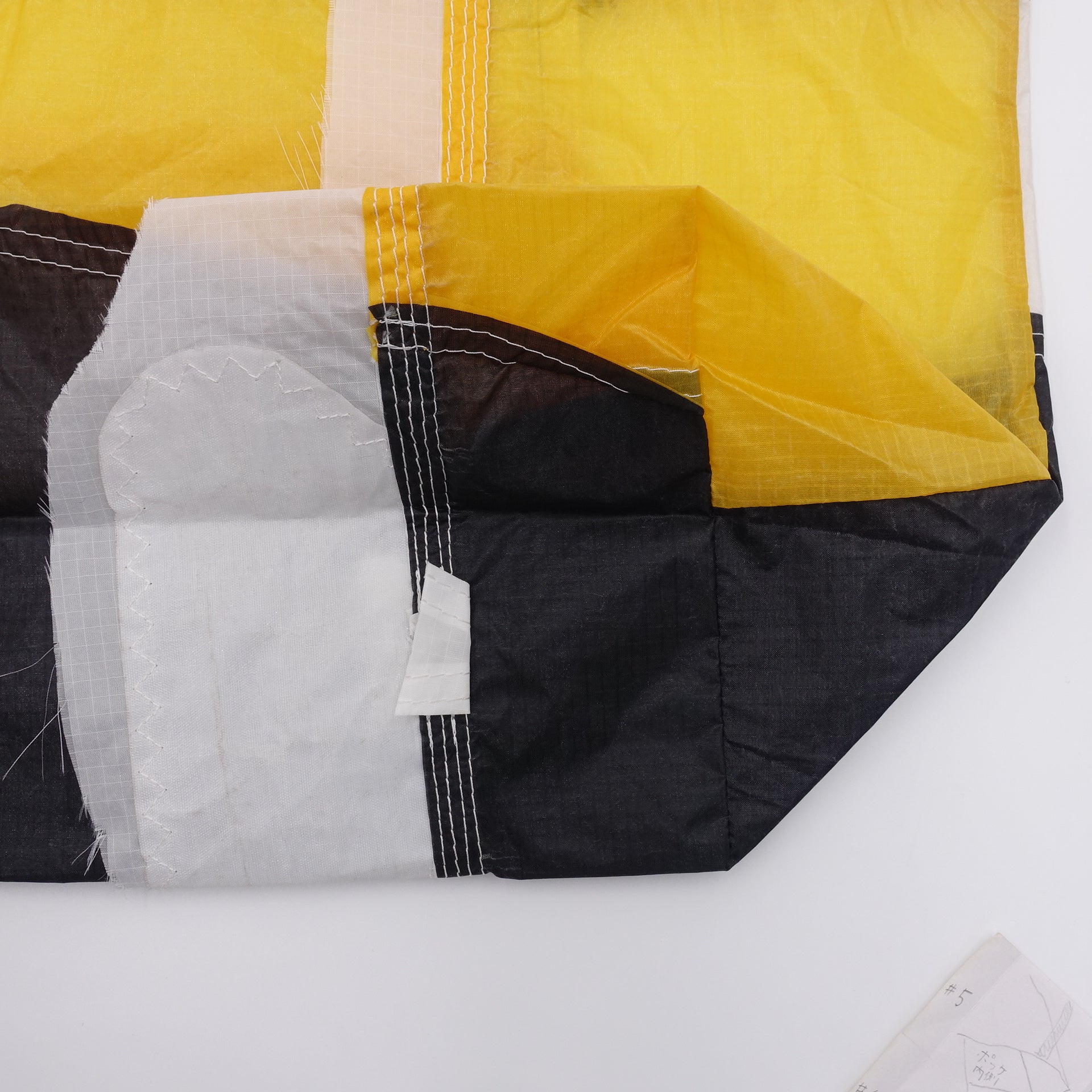 EXCLUSIVE CUT_TOTE M