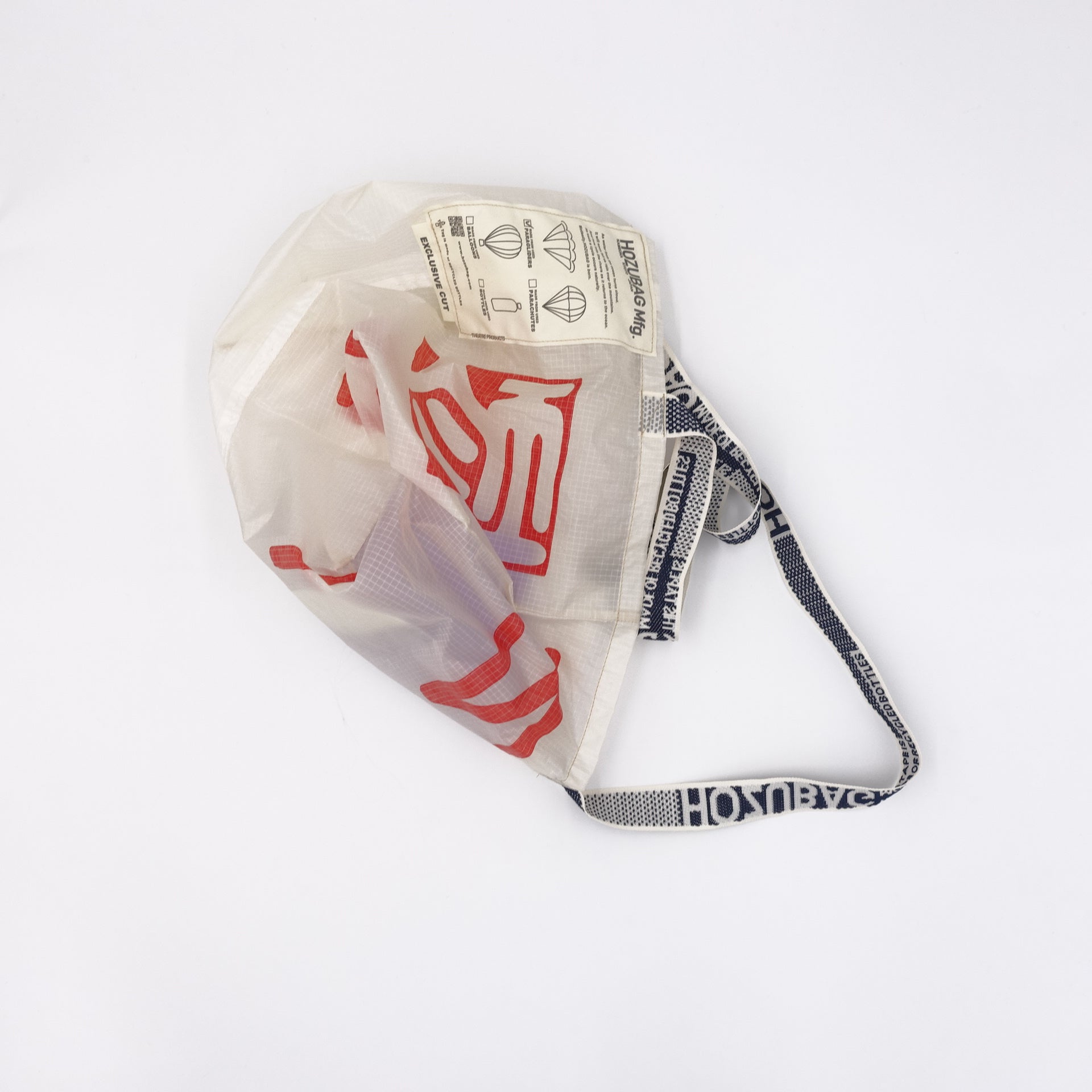 EXCLUSIVE CUT_TOTE M