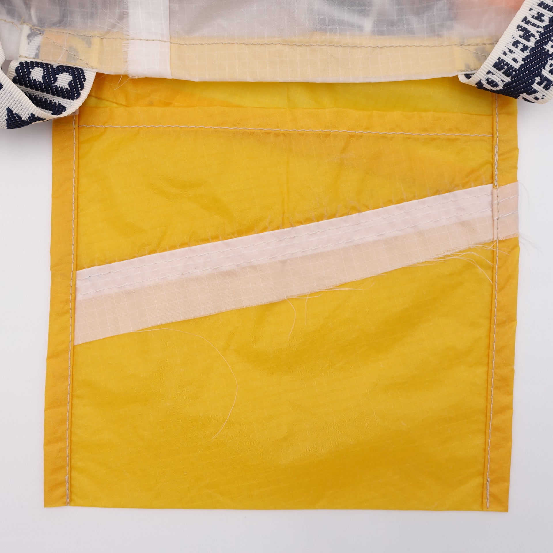 EXCLUSIVE CUT_TOTE M