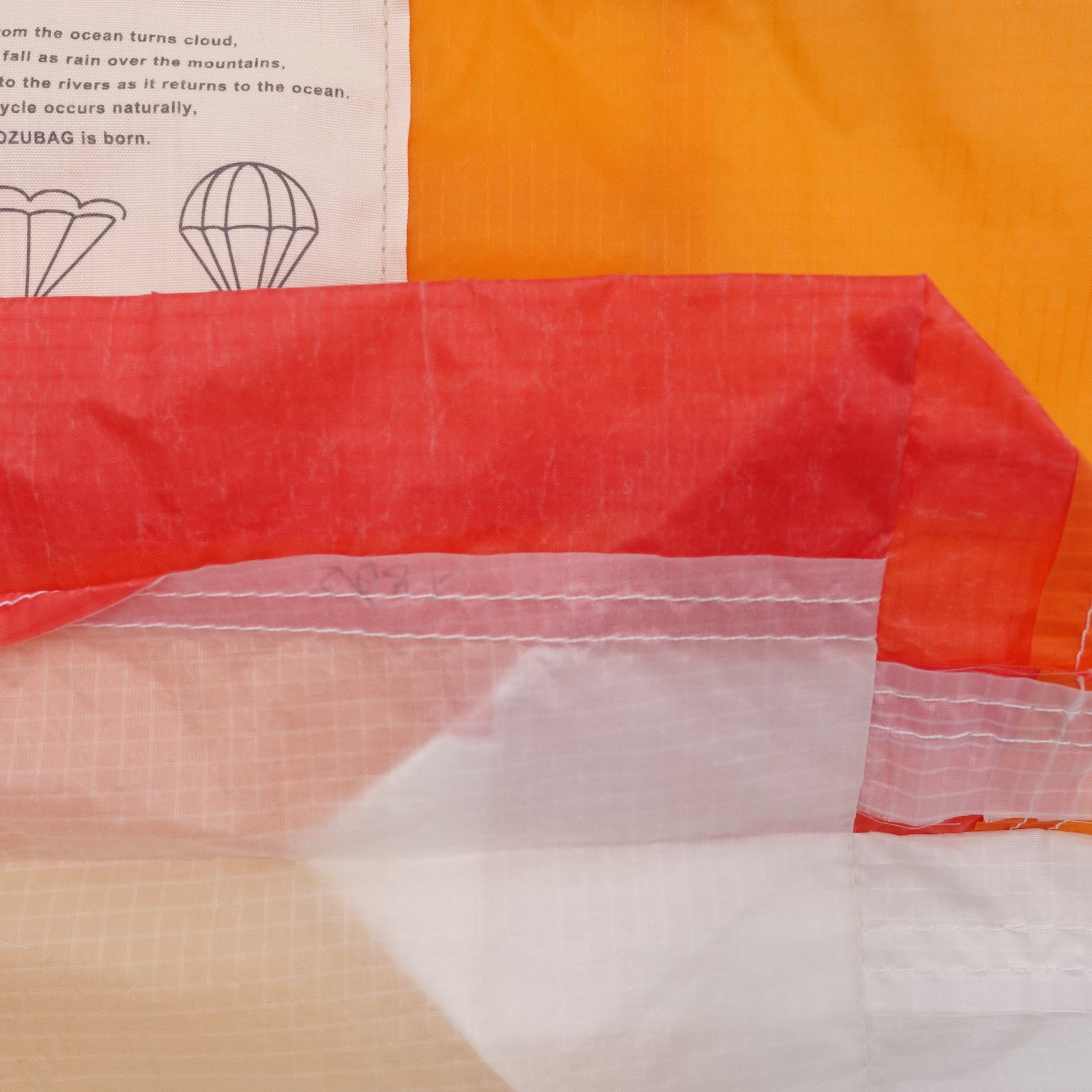 EXCLUSIVE CUT_TOTE M