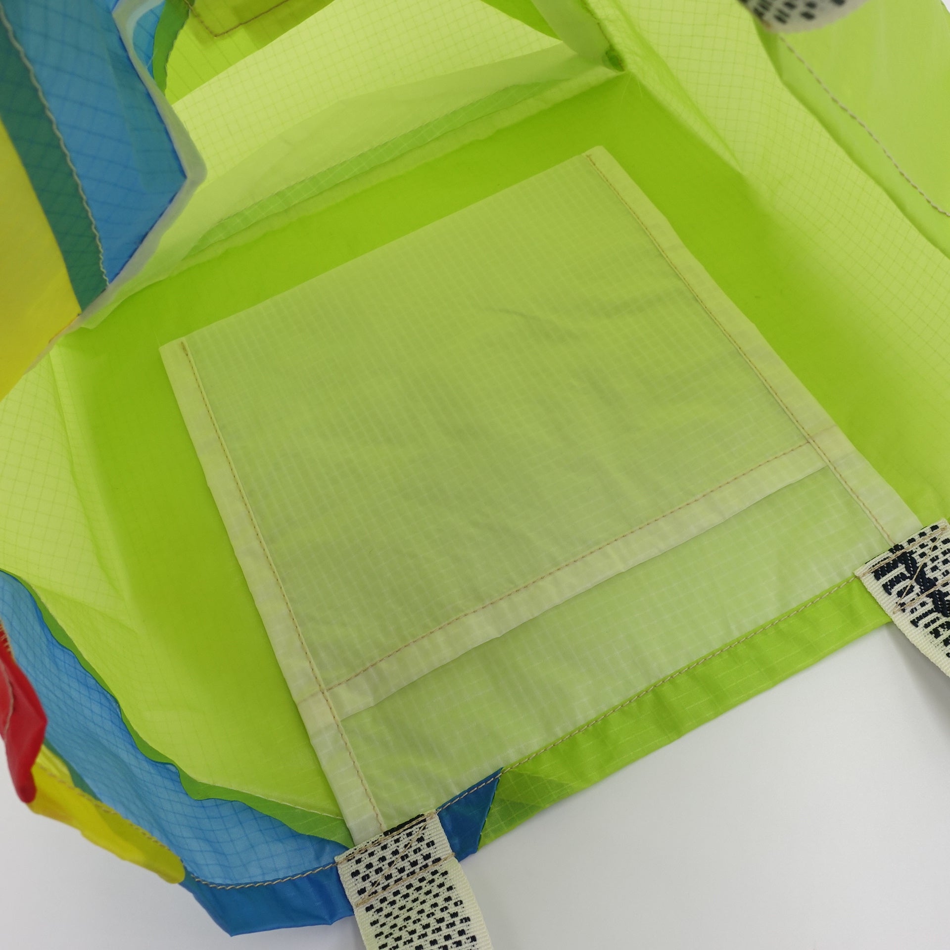 EXCLUSIVE CUT_TOTE M